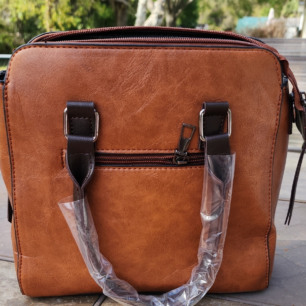 4-Bag Set Vegan Leather is NWOT | 2 Free Thrillies | Super Functional, Versatile - Picture 7 of 15